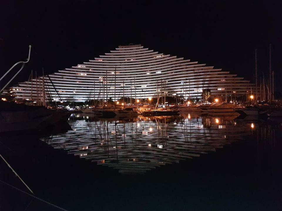 Appartamento Venus - Climatisé - Marina Baie des Anges Villeneuve-Loubet Esterno foto